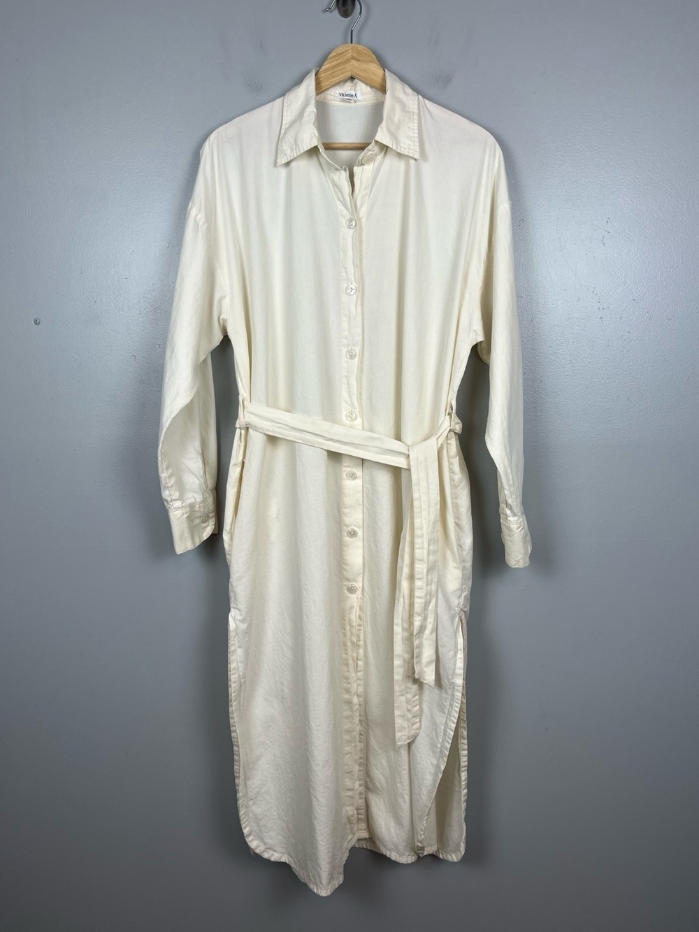 Vitamin A ivory button front sash belt button front shirt dress, small.